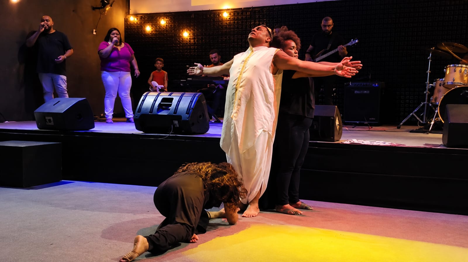 RHEMA Fotos 3